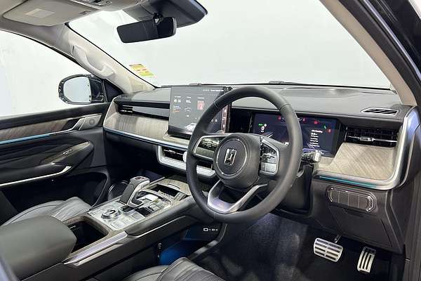 2025 GWM Tank 500 Ultra Hi4-T PHEV P03