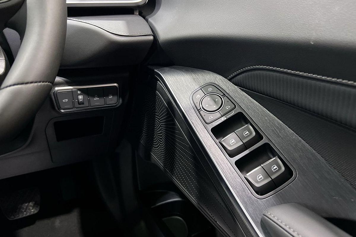 2025 GWM Haval H6 Ultra PHEV B01