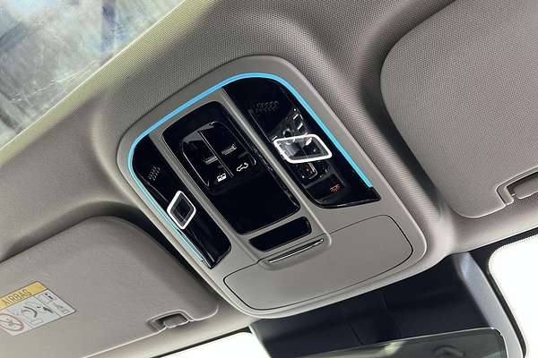 2025 GWM Tank 500 Ultra Hi4-T PHEV P03