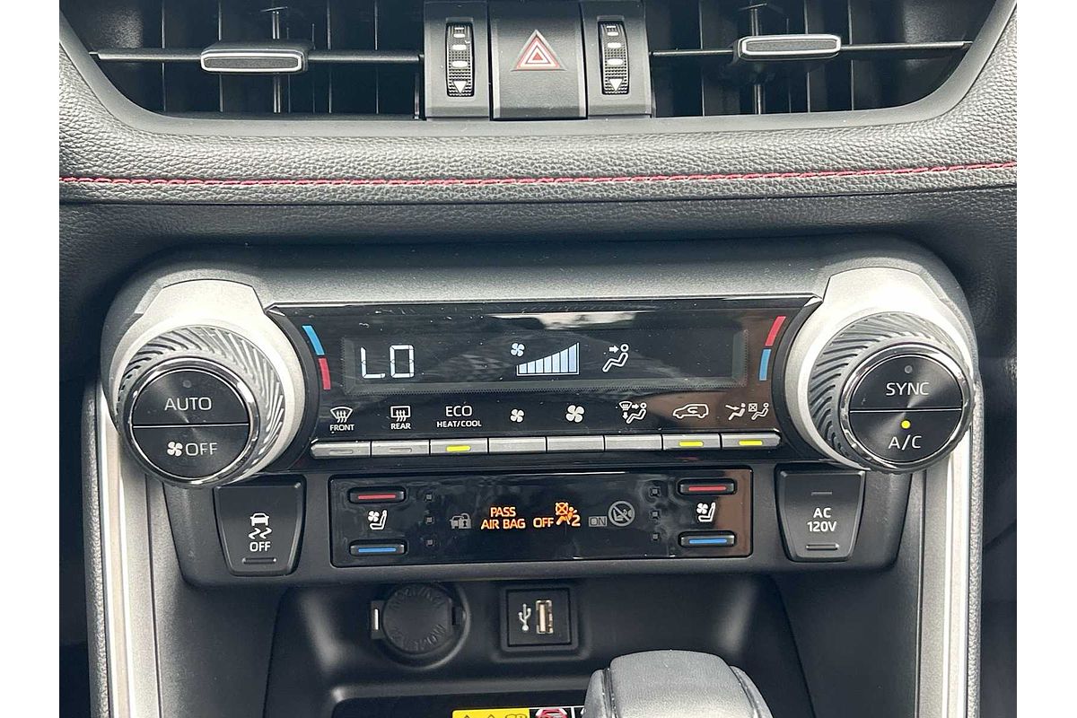 2023 Toyota RAV4 XSE