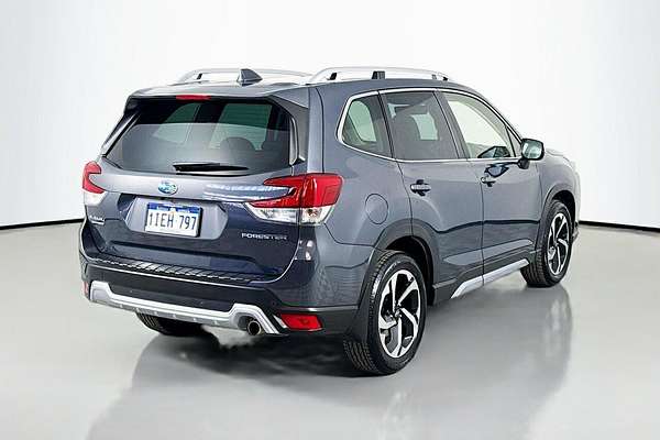 2023 Subaru Forester 2.5i-S S5