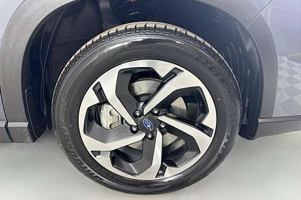 2023 Subaru Forester 2.5i-S S5