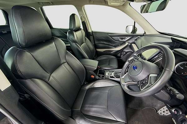 2023 Subaru Forester 2.5i-S S5