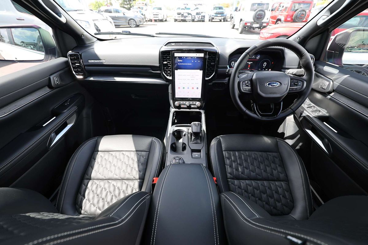 2025 Ford Everest Platinum 3.0L