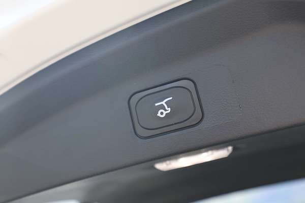 2025 Ford Everest Platinum 3.0L