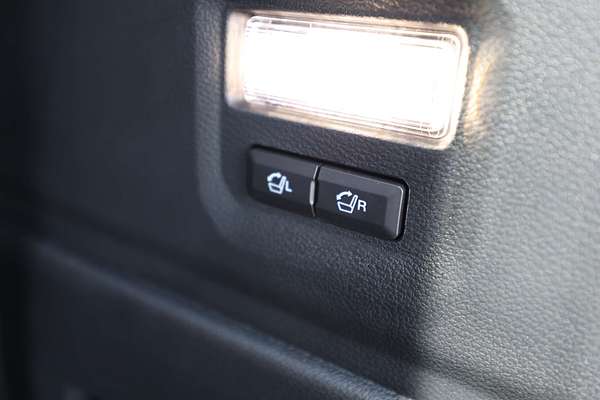 2025 Ford Everest Platinum 3.0L