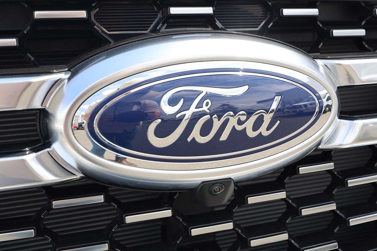 2025 Ford Everest Platinum 3.0L