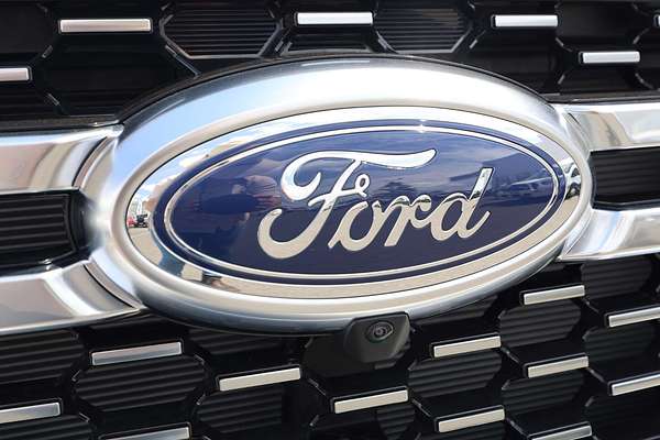 2025 Ford Everest Platinum 3.0L