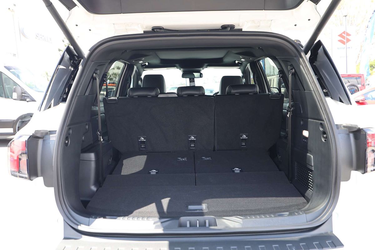 2025 Ford Everest Platinum 3.0L