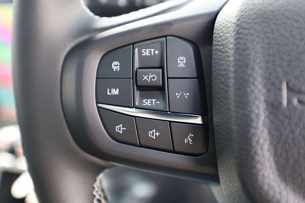 2025 Ford Everest Platinum 3.0L