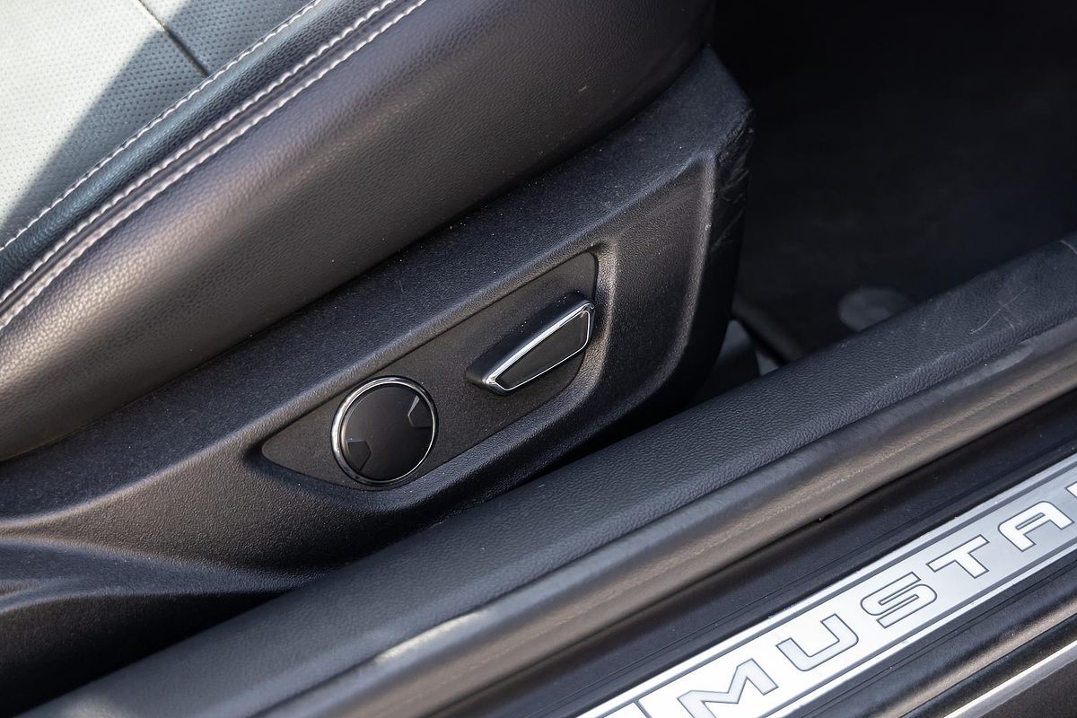 2017 Ford Mustang FM