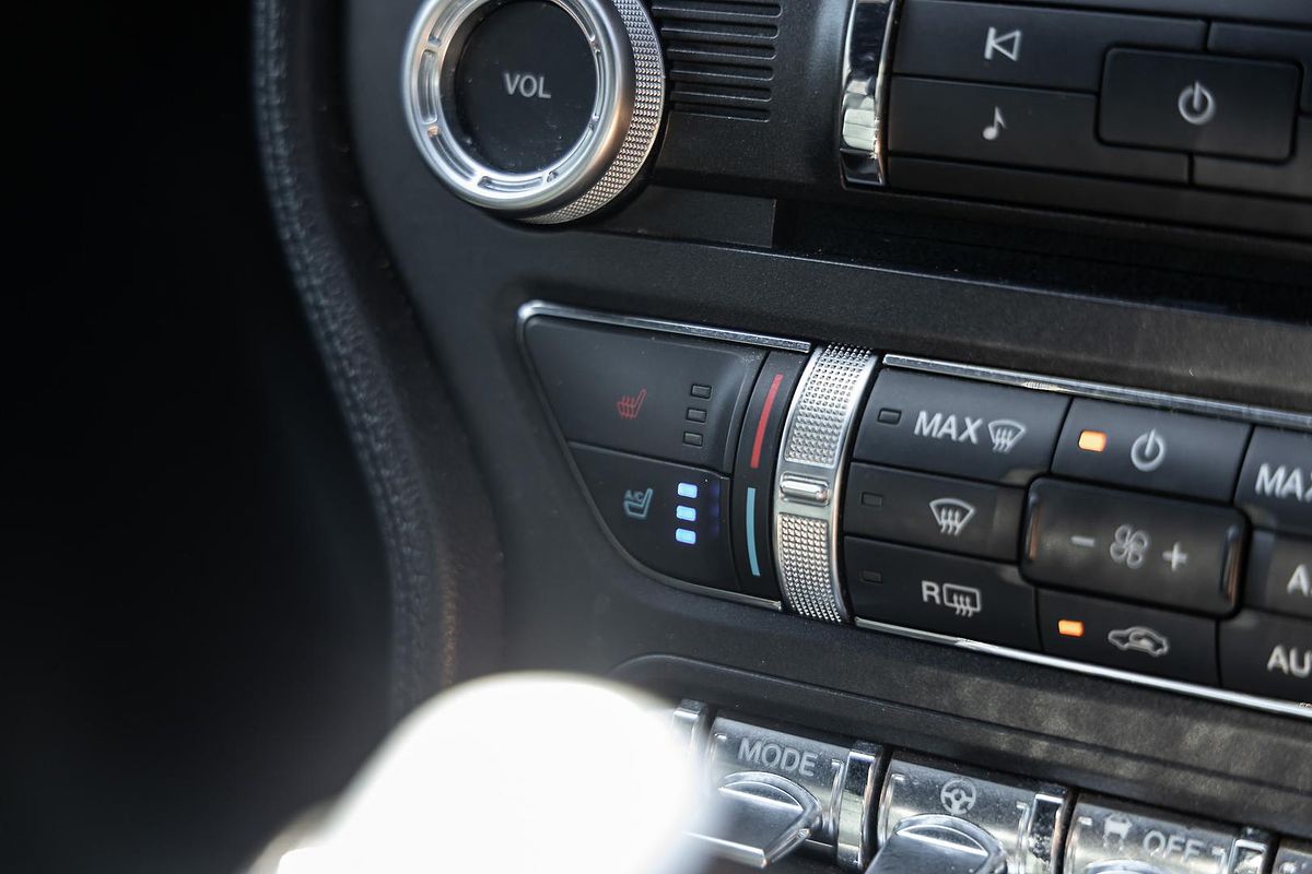 2017 Ford Mustang FM