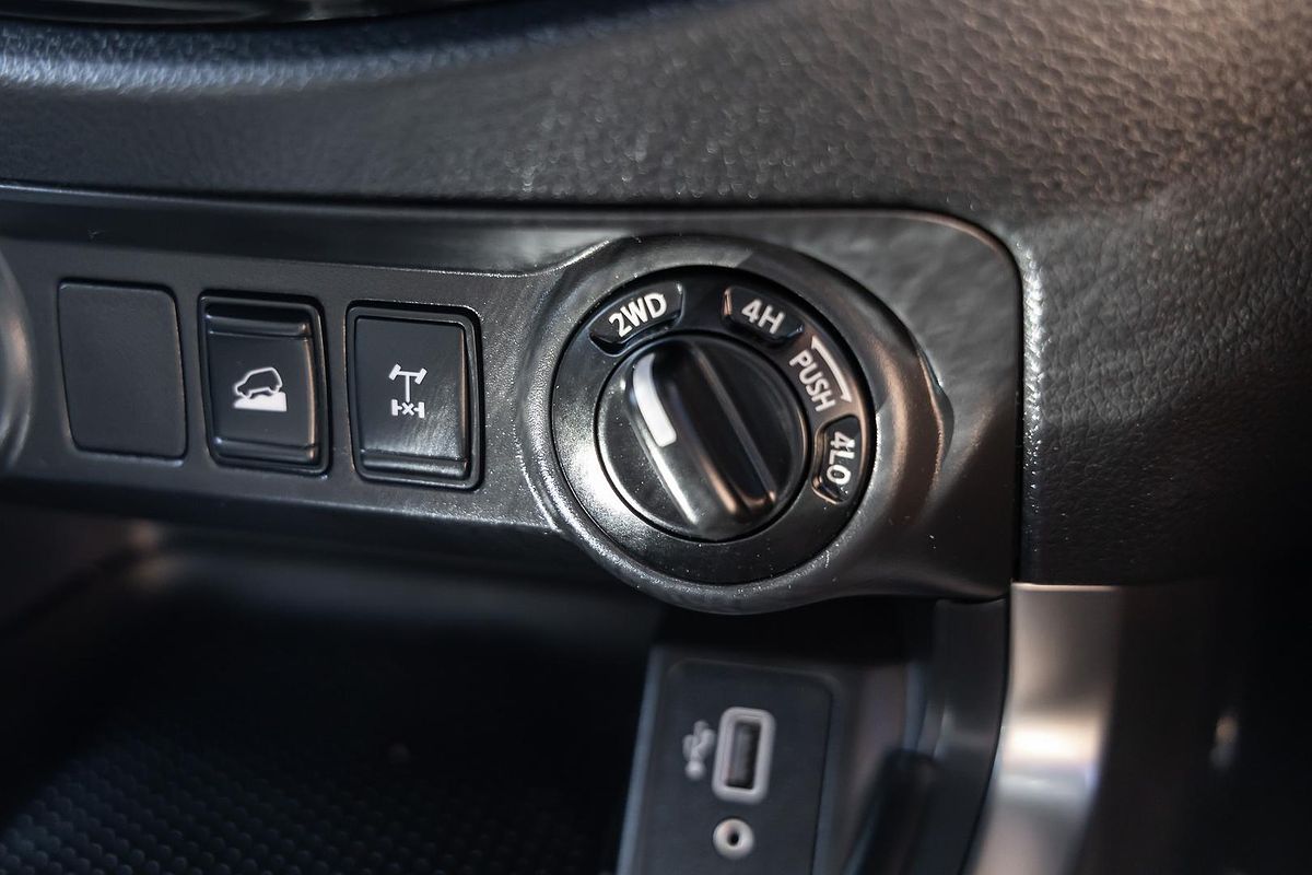 2022 Nissan Navara SL Warrior D23 4X4