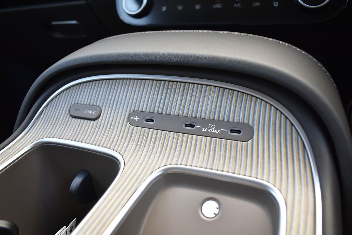 2025 Hyundai Palisade Calligraphy LX3.V1