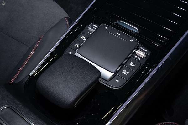 2024 Mercedes-Benz GLA-Class GLA200 H247