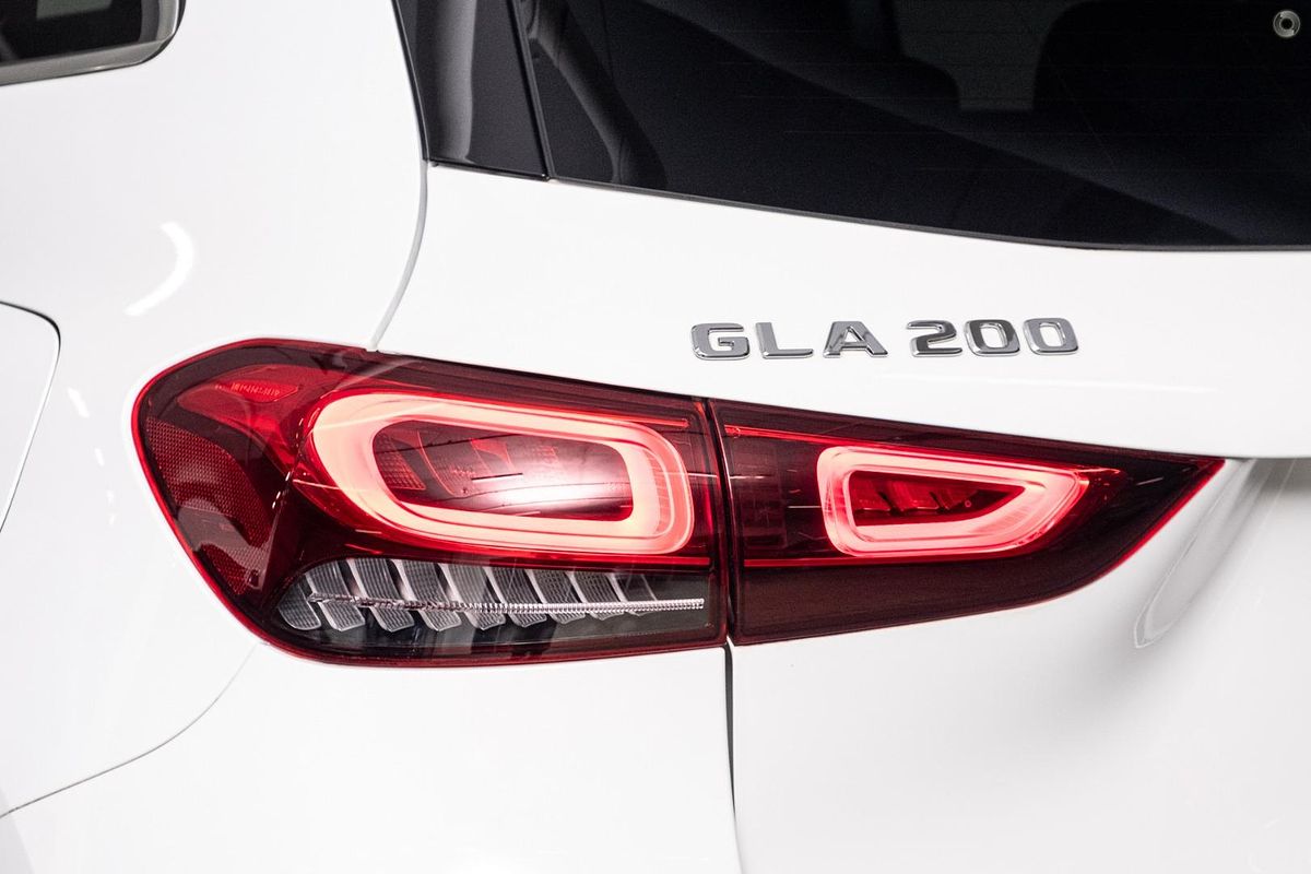 2024 Mercedes-Benz GLA-Class GLA200 H247