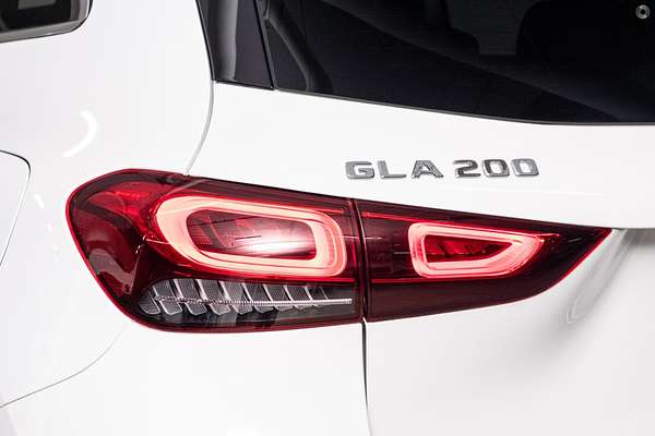 2024 Mercedes-Benz GLA-Class GLA200 H247