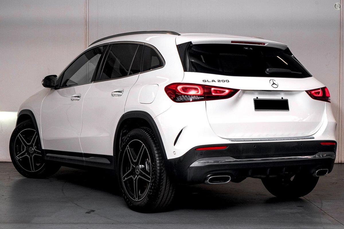 2024 Mercedes-Benz GLA-Class GLA200 H247
