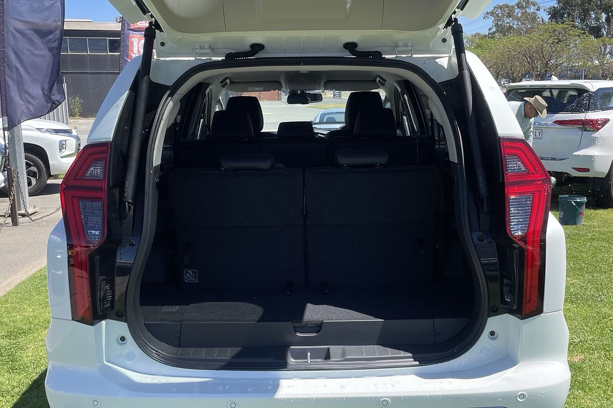 2024 Mitsubishi Pajero Sport GLS QG