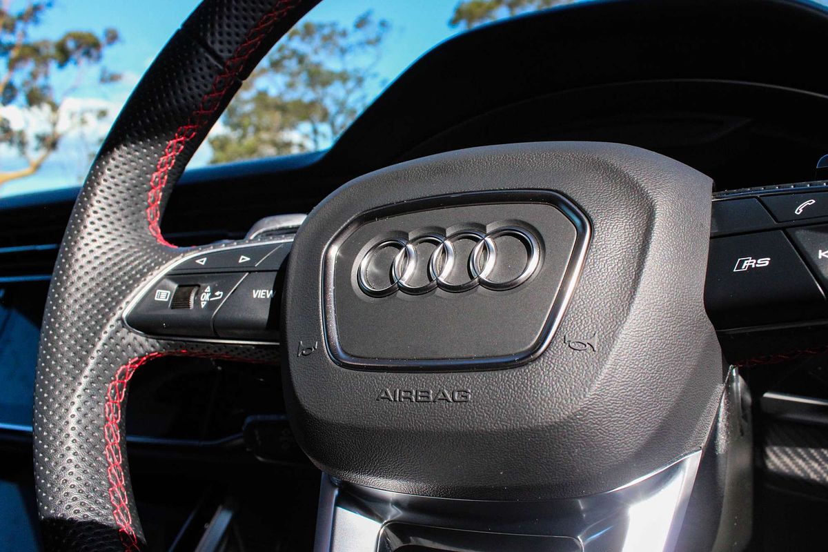 2023 Audi RS Q8 TFSI F1