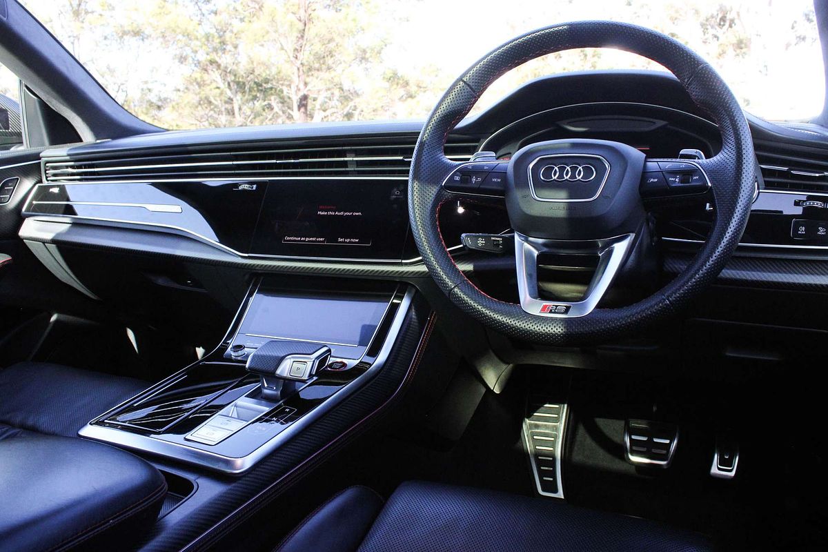 2023 Audi RS Q8 TFSI F1