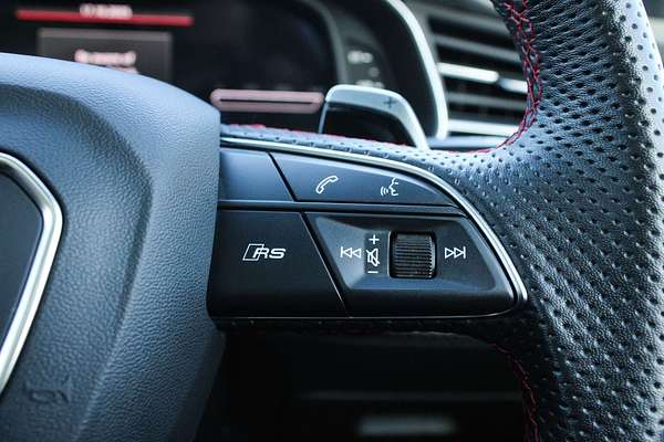 2023 Audi RS Q8 TFSI F1