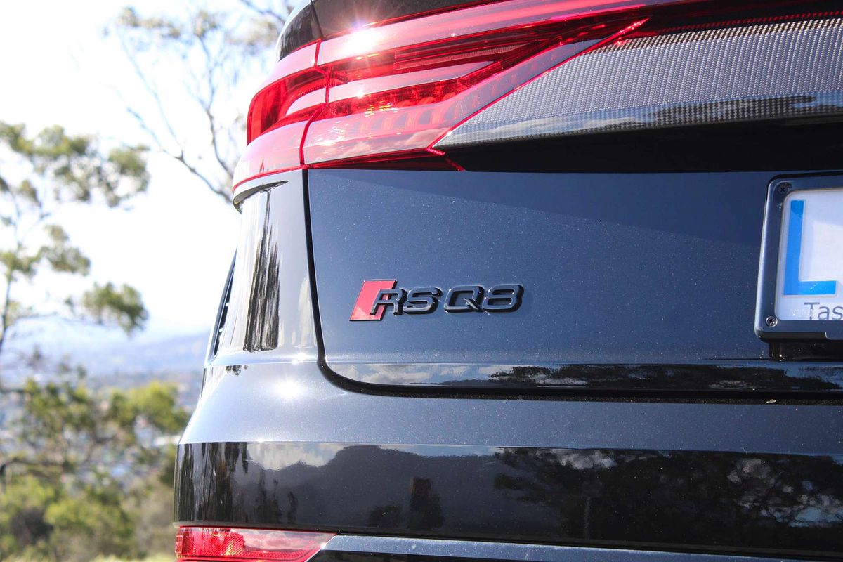 2023 Audi RS Q8 TFSI F1