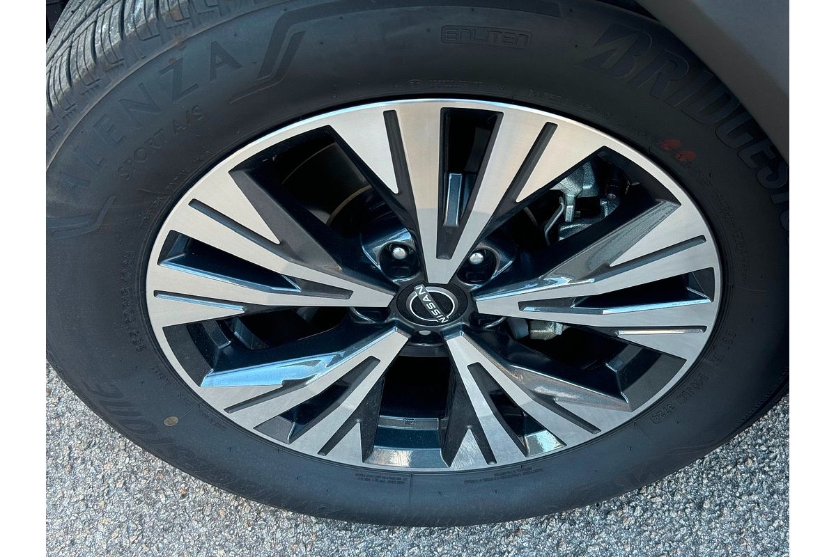 2025 Nissan X-TRAIL ST-L T33