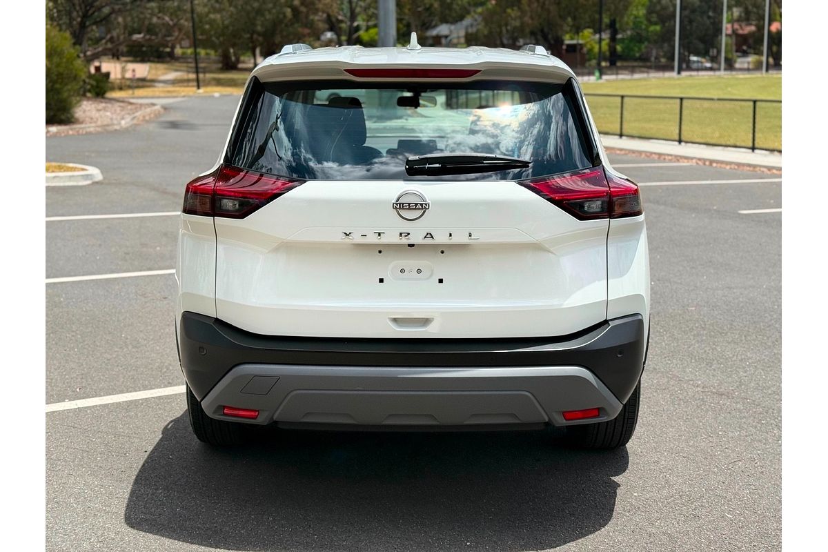 2025 Nissan X-TRAIL ST T33