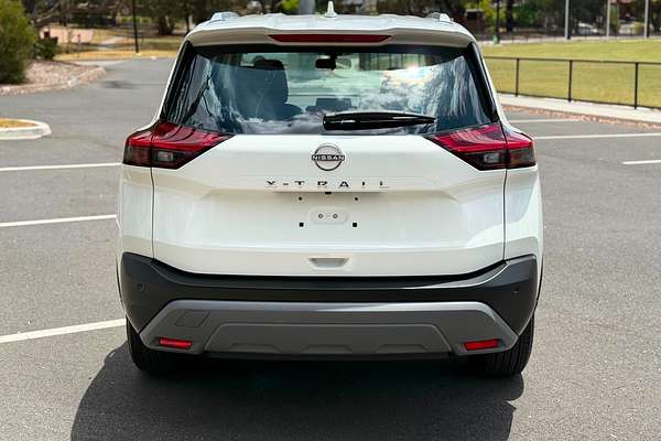 2025 Nissan X-TRAIL ST T33