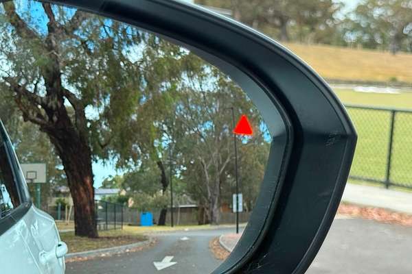 2025 Nissan X-TRAIL ST T33