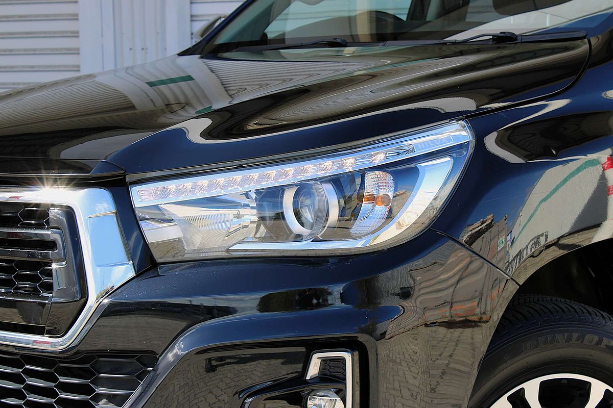 2020 Toyota Hilux SR5 GUN126R 4X4