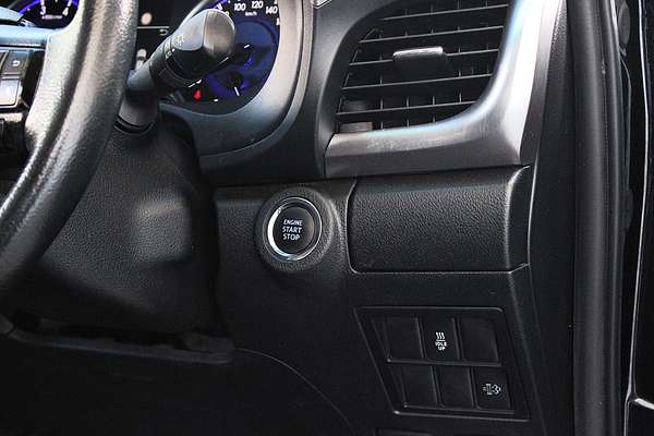 2020 Toyota Hilux SR5 GUN126R 4X4