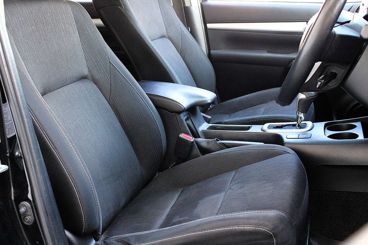 2020 Toyota Hilux SR5 GUN126R 4X4