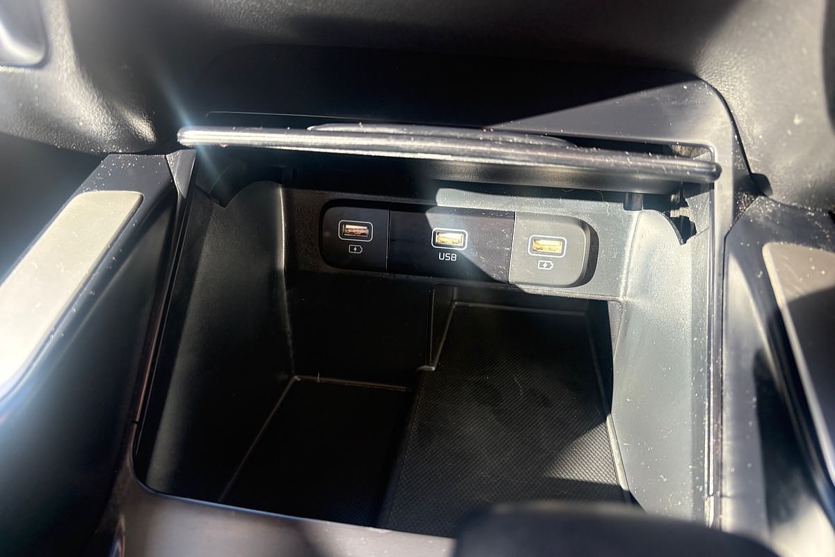 2022 Kia Sorento S MQ4