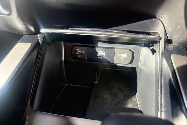 2022 Kia Sorento S MQ4