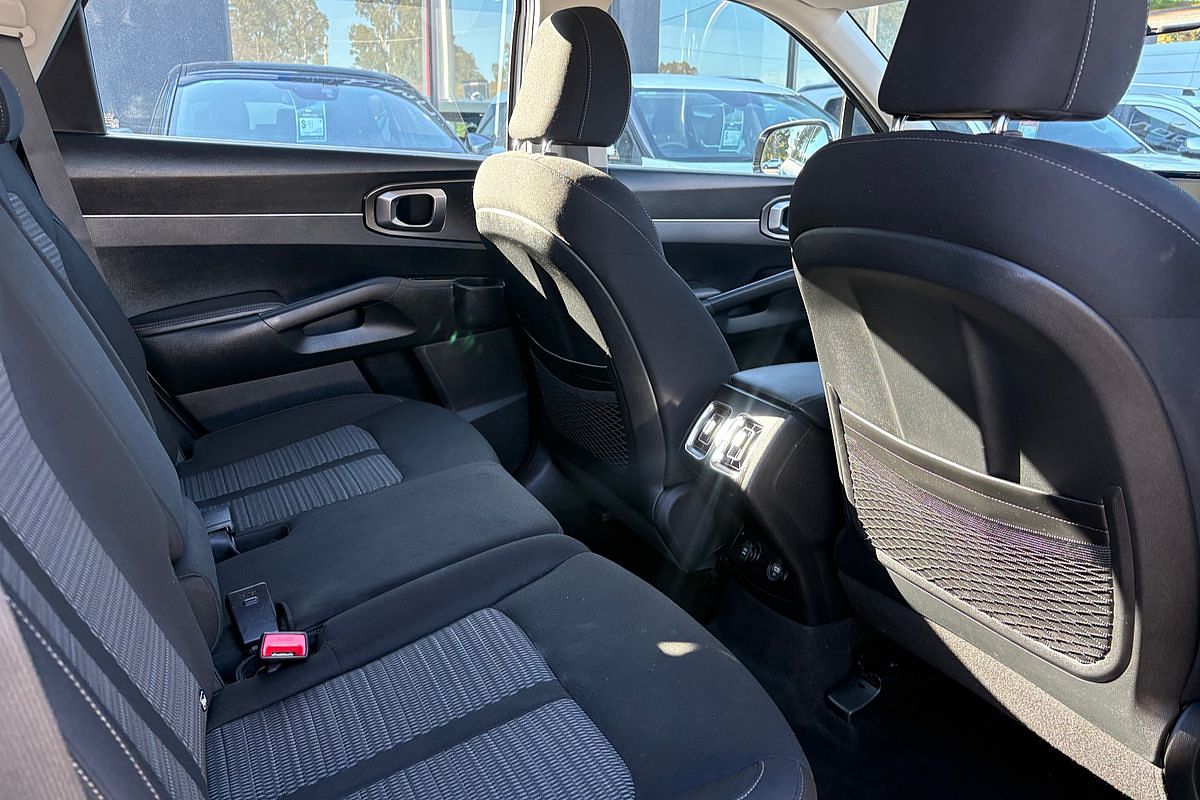 2022 Kia Sorento S MQ4