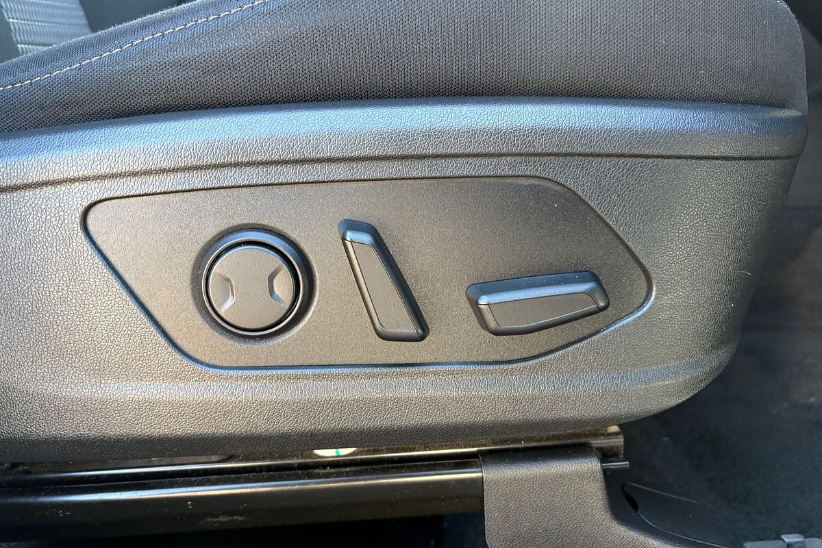 2022 Kia Sorento S MQ4