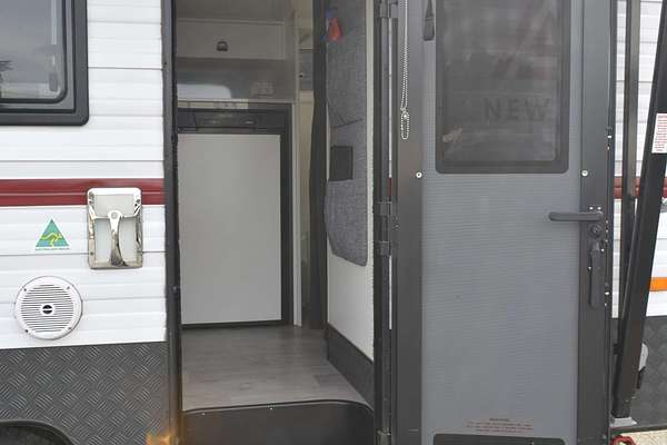 2021 New Age Caravans Road Owl Comfort RP16ER