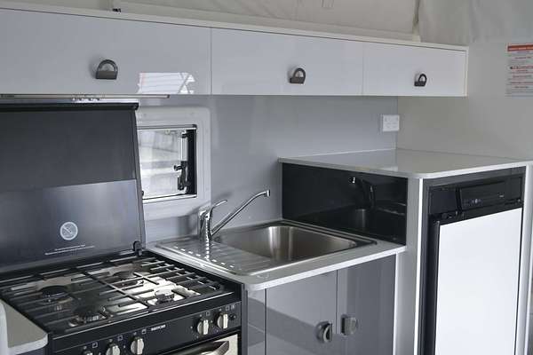 2021 New Age Caravans Road Owl Comfort RP16ER
