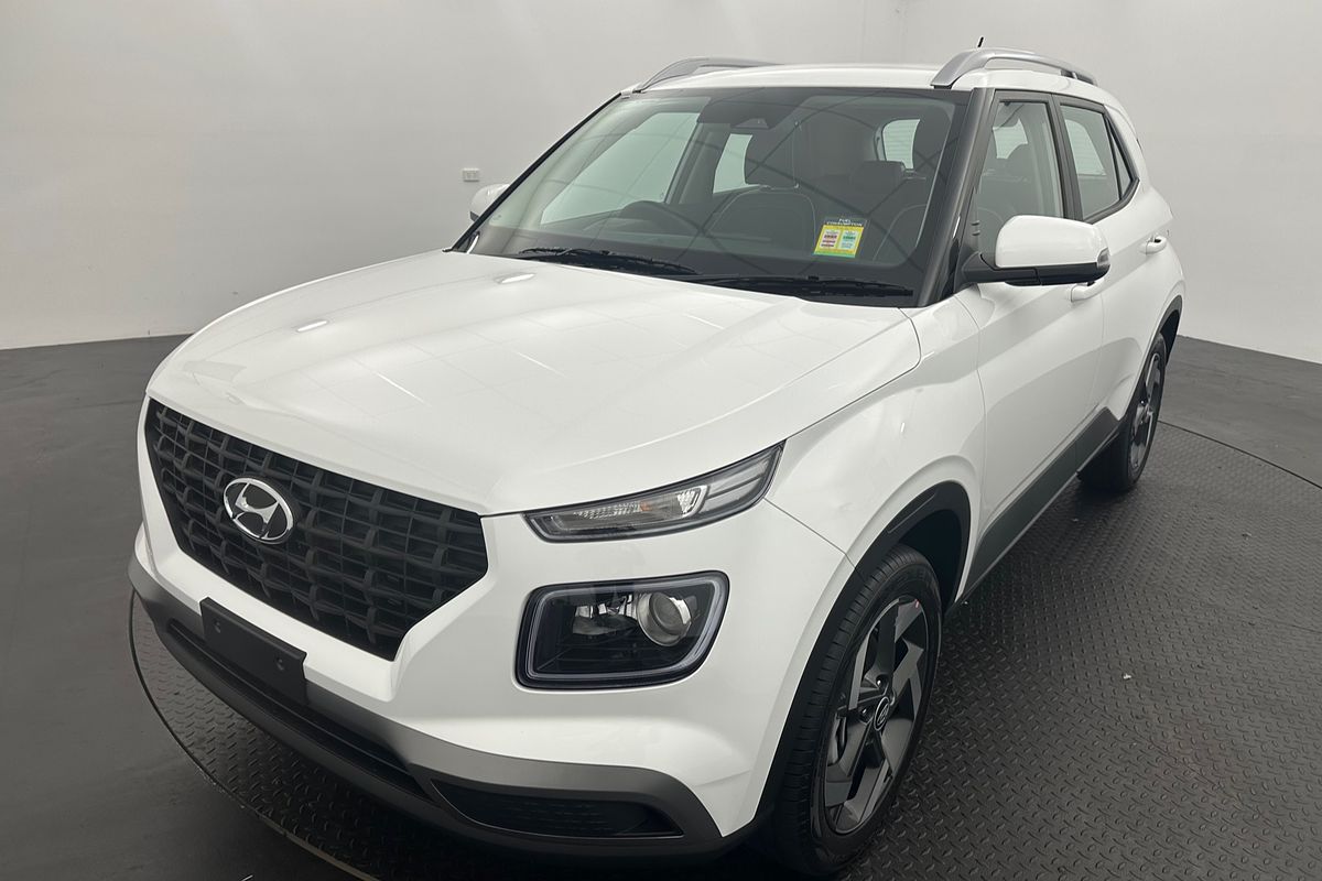 2025 Hyundai Venue Active QX.V5