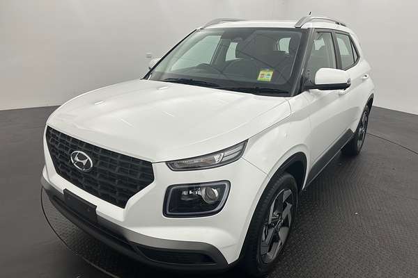 2025 Hyundai Venue Active QX.V5