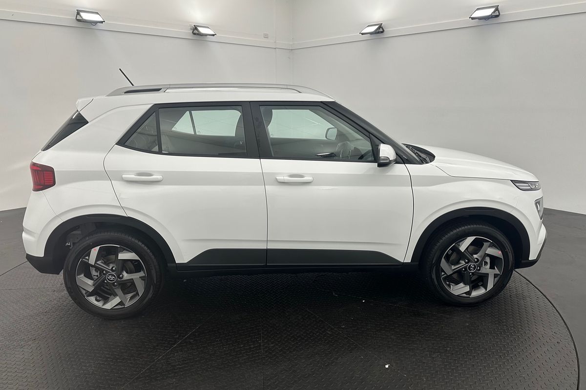 2025 Hyundai Venue Active QX.V5