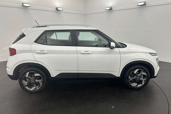 2025 Hyundai Venue Active QX.V5