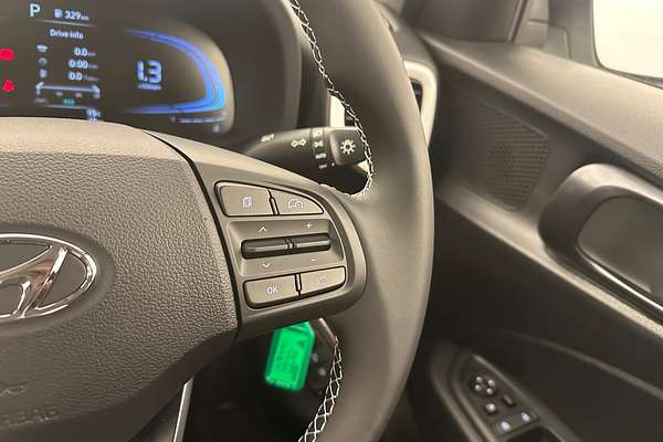 2025 Hyundai Venue Active QX.V5