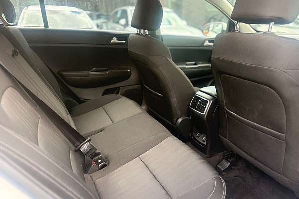 2019 Kia Sportage S QL