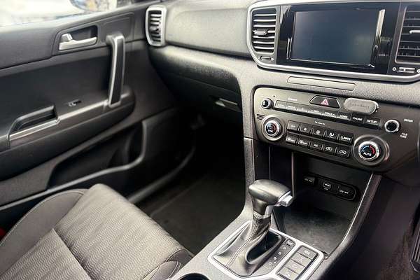 2019 Kia Sportage S QL