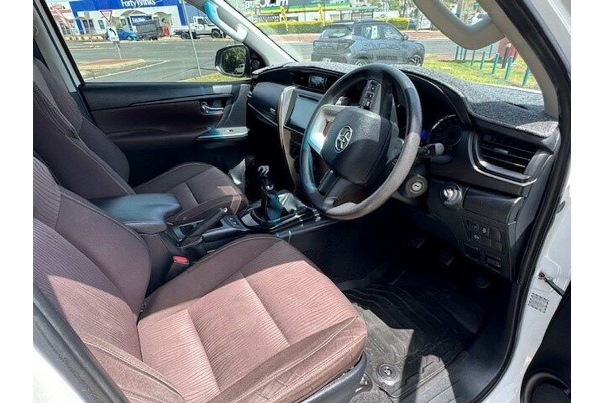 2016 Toyota Fortuner GX GUN156R