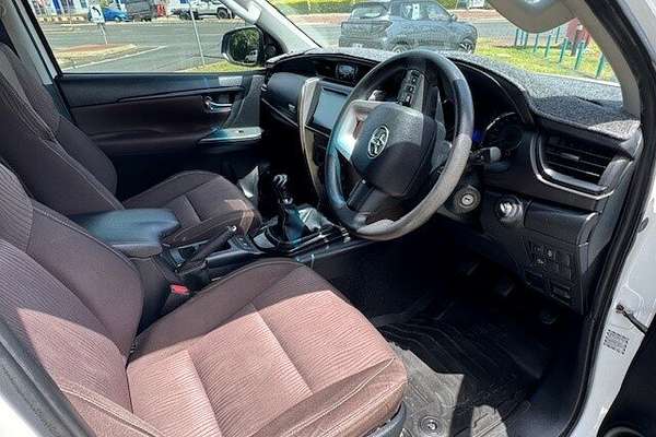 2016 Toyota Fortuner GX GUN156R