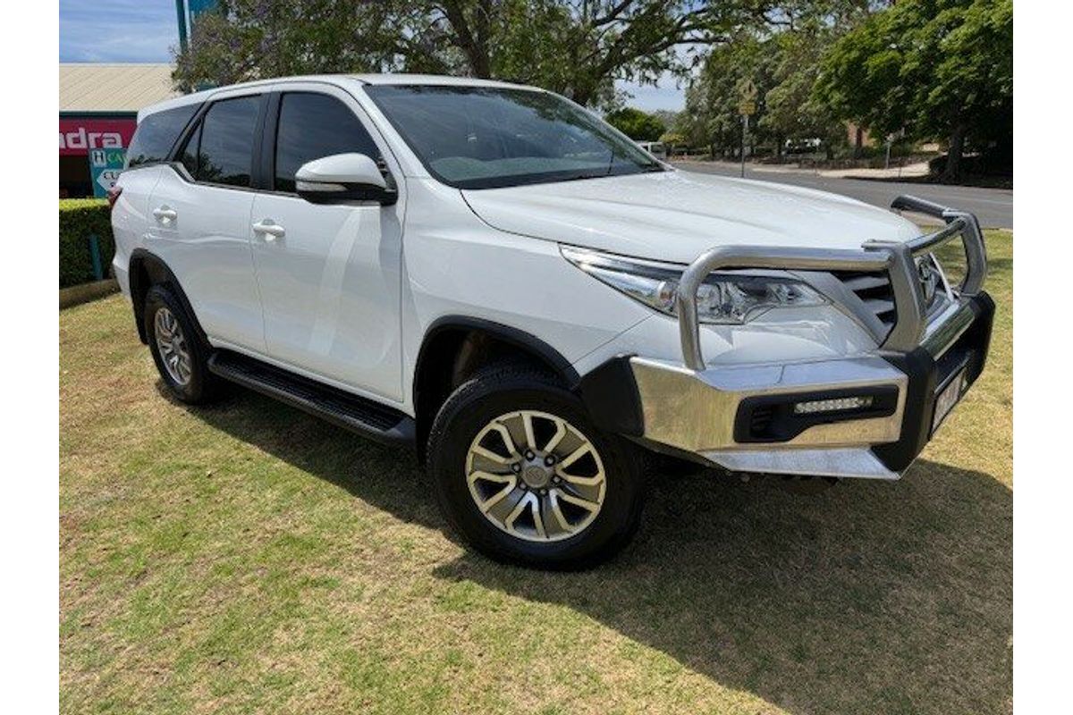 2016 Toyota Fortuner GX GUN156R